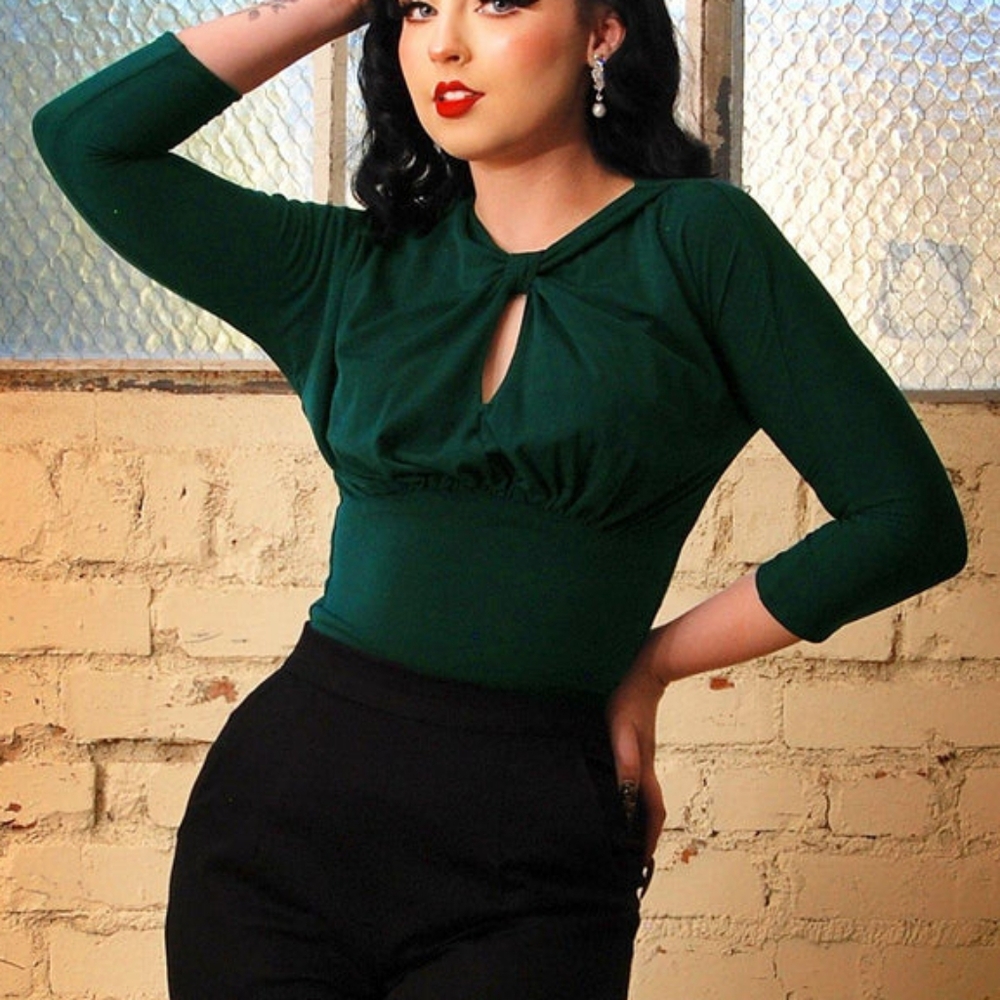 Pinup Girl Clothing Laura Byrnes Malia Top Dark Green EUC Medium